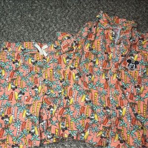 Disney Mickey Mouse Coral Set